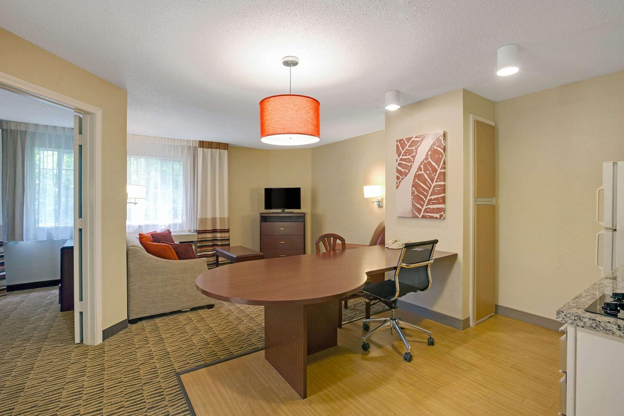 Mainstay Suites Chicago هوفمان ستيتس المظهر الخارجي الصورة